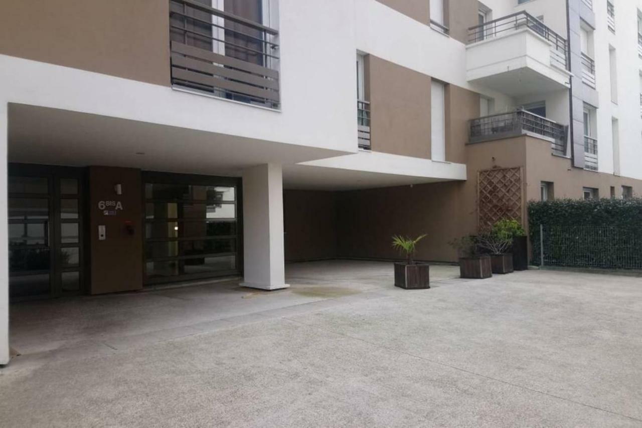 Boissy Gare Rer A Appartement 1 A 3 Chambres Au Choix المظهر الخارجي الصورة