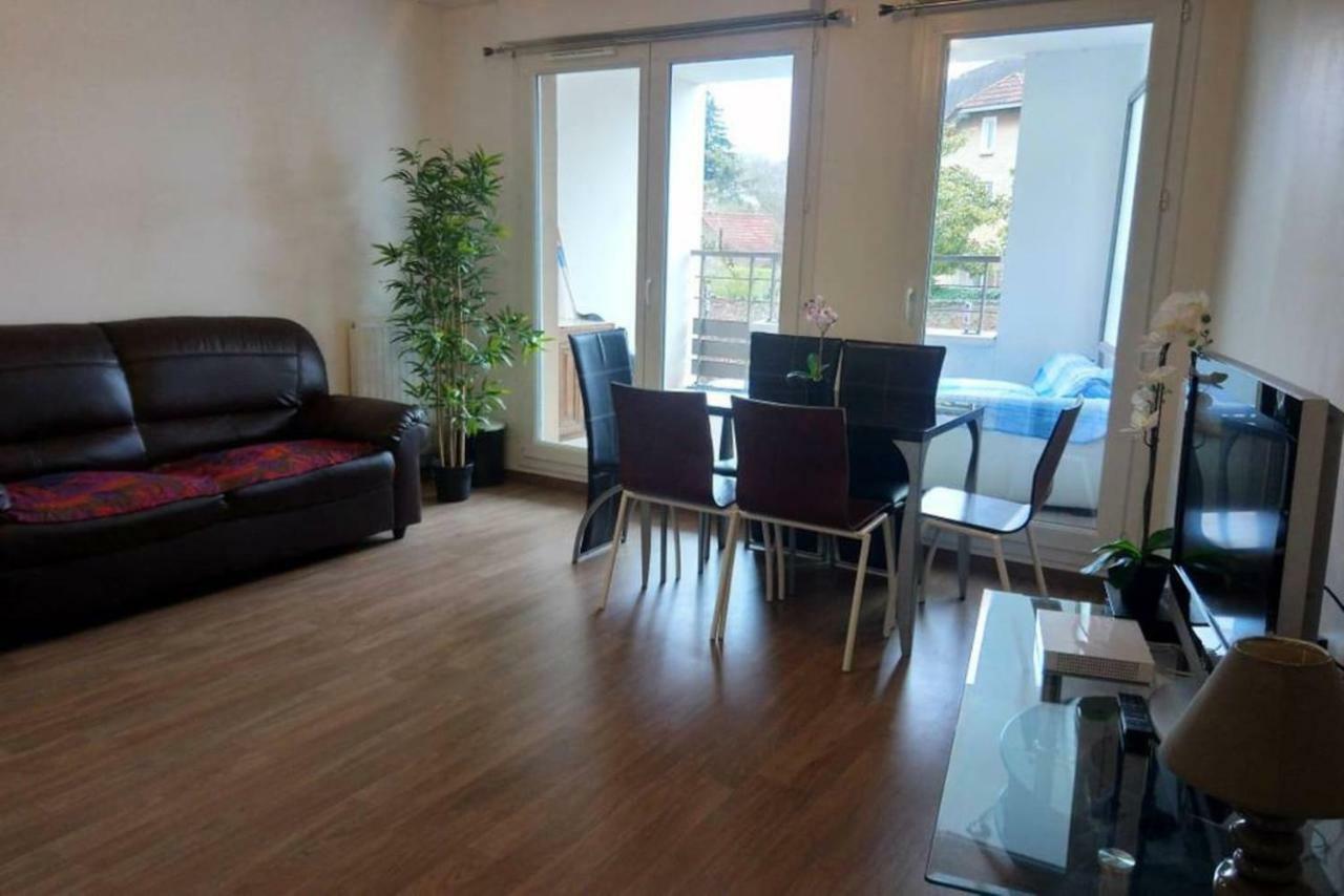 Boissy Gare Rer A Appartement 1 A 3 Chambres Au Choix المظهر الخارجي الصورة